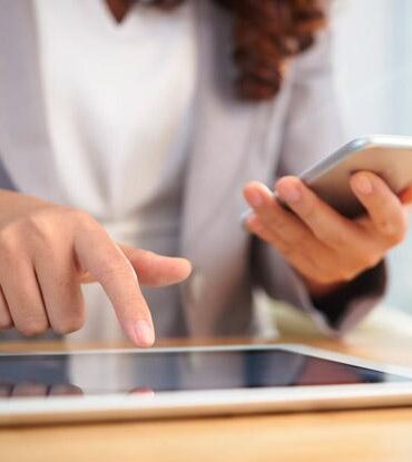 P111hotograph: Post1